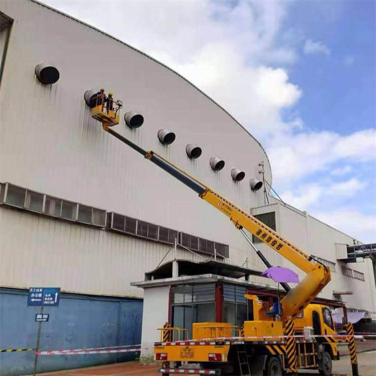 宁化县高空作业车出租服务：专业广告牌安装解决方案