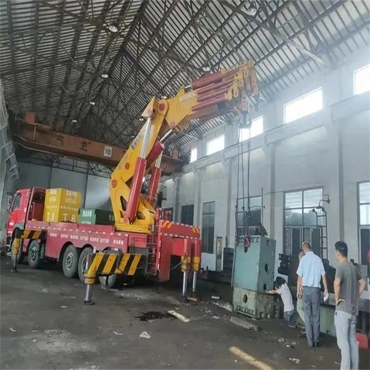 宁化县山区地形租赁哪种吊车最合适？